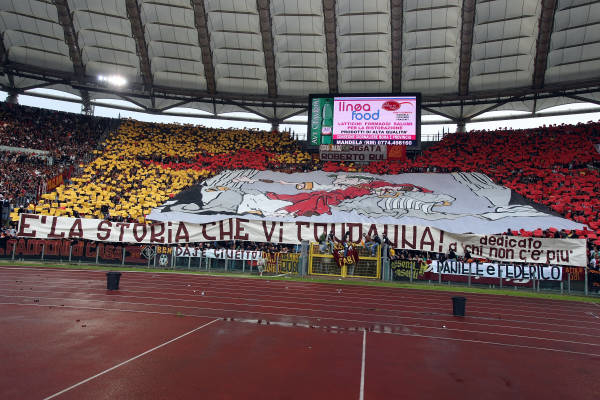 Coreografia della Sud del derby di Roma del 2010