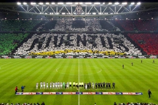 Altra coreografia allo Juventus Stadium