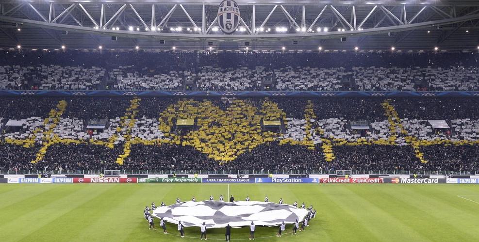 Coreografia della Tribuna Est dello Juventus Stadium