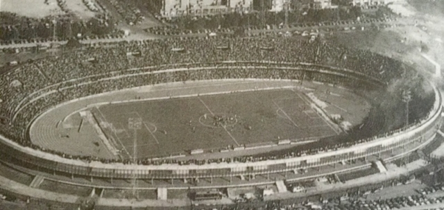 Uno scatto in occasione dell'inaugurazione dello Stadio Bentegodi nel 1963