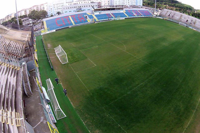 Immagine dello Stadio Scida scattata da un drone